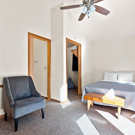 Harney Camp Cabins Hill City Bagian luar foto