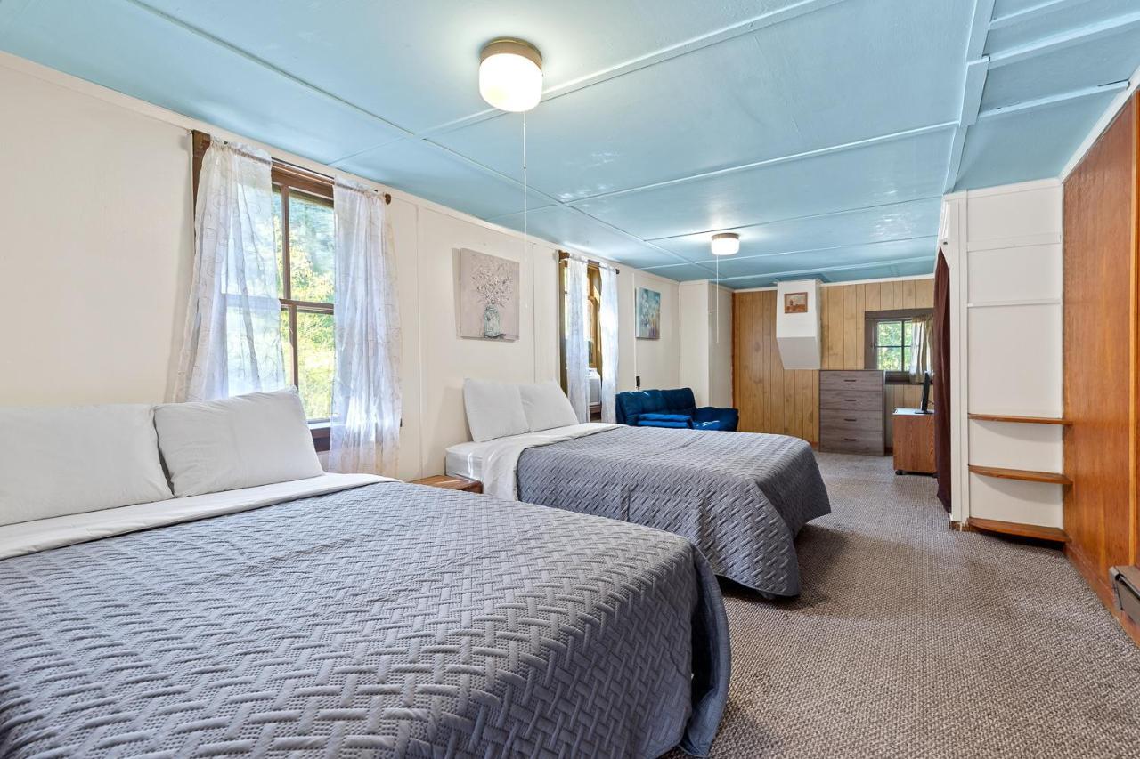 Harney Camp Cabins Hill City Bagian luar foto