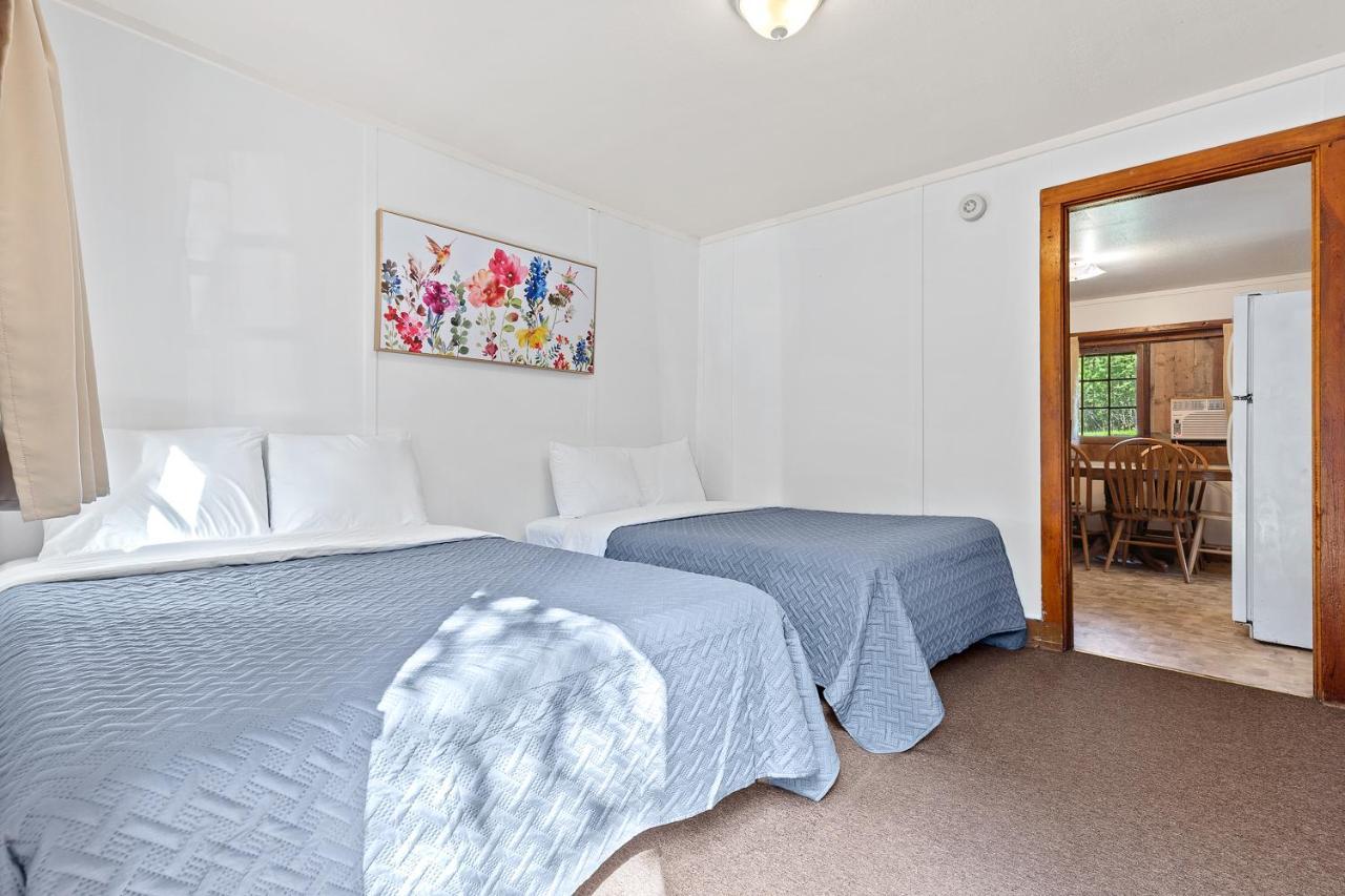 Harney Camp Cabins Hill City Bagian luar foto