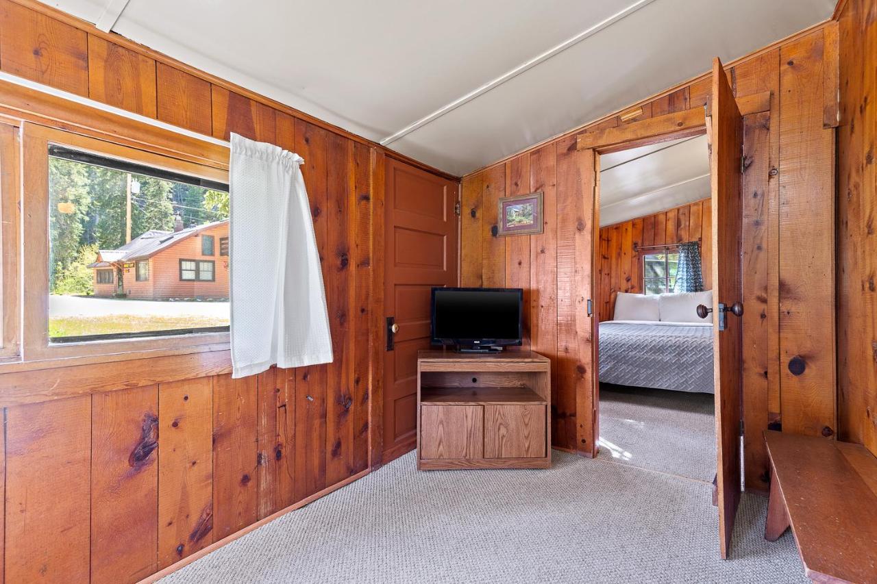 Harney Camp Cabins Hill City Bagian luar foto