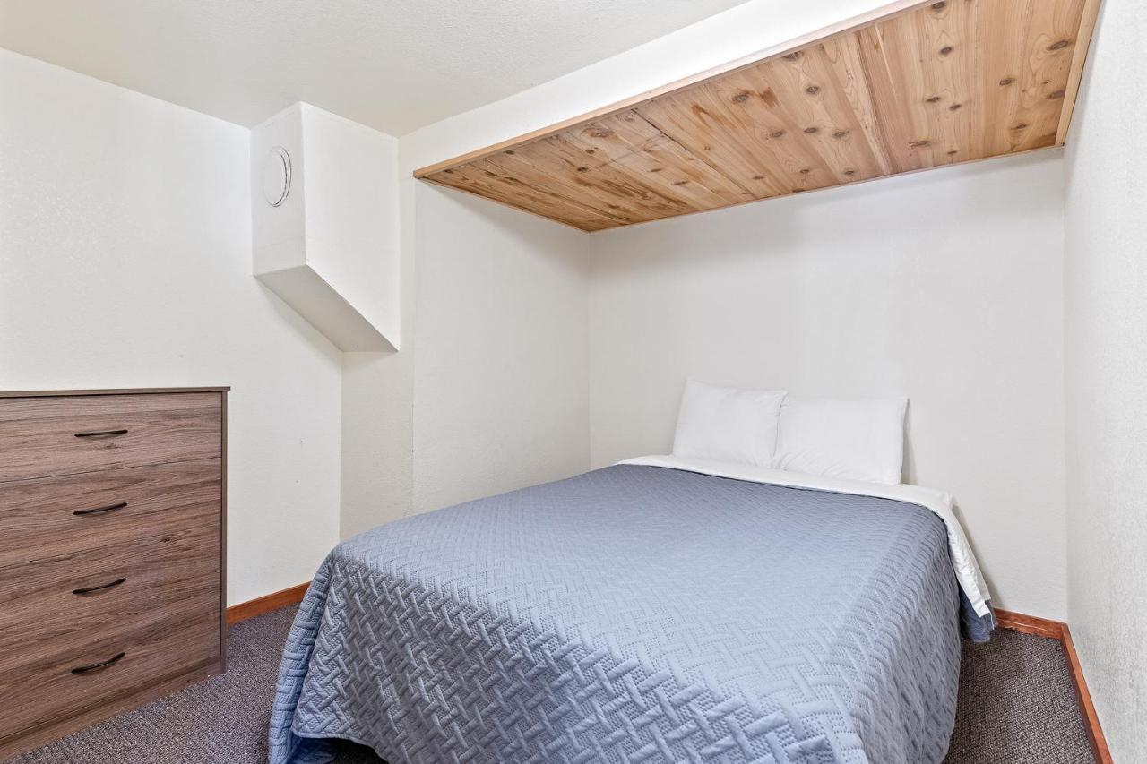 Harney Camp Cabins Hill City Bagian luar foto