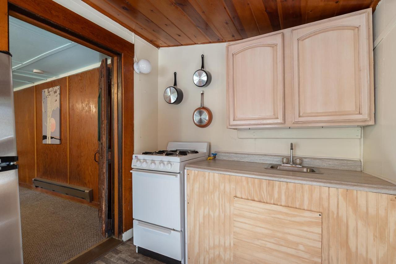 Harney Camp Cabins Hill City Bagian luar foto