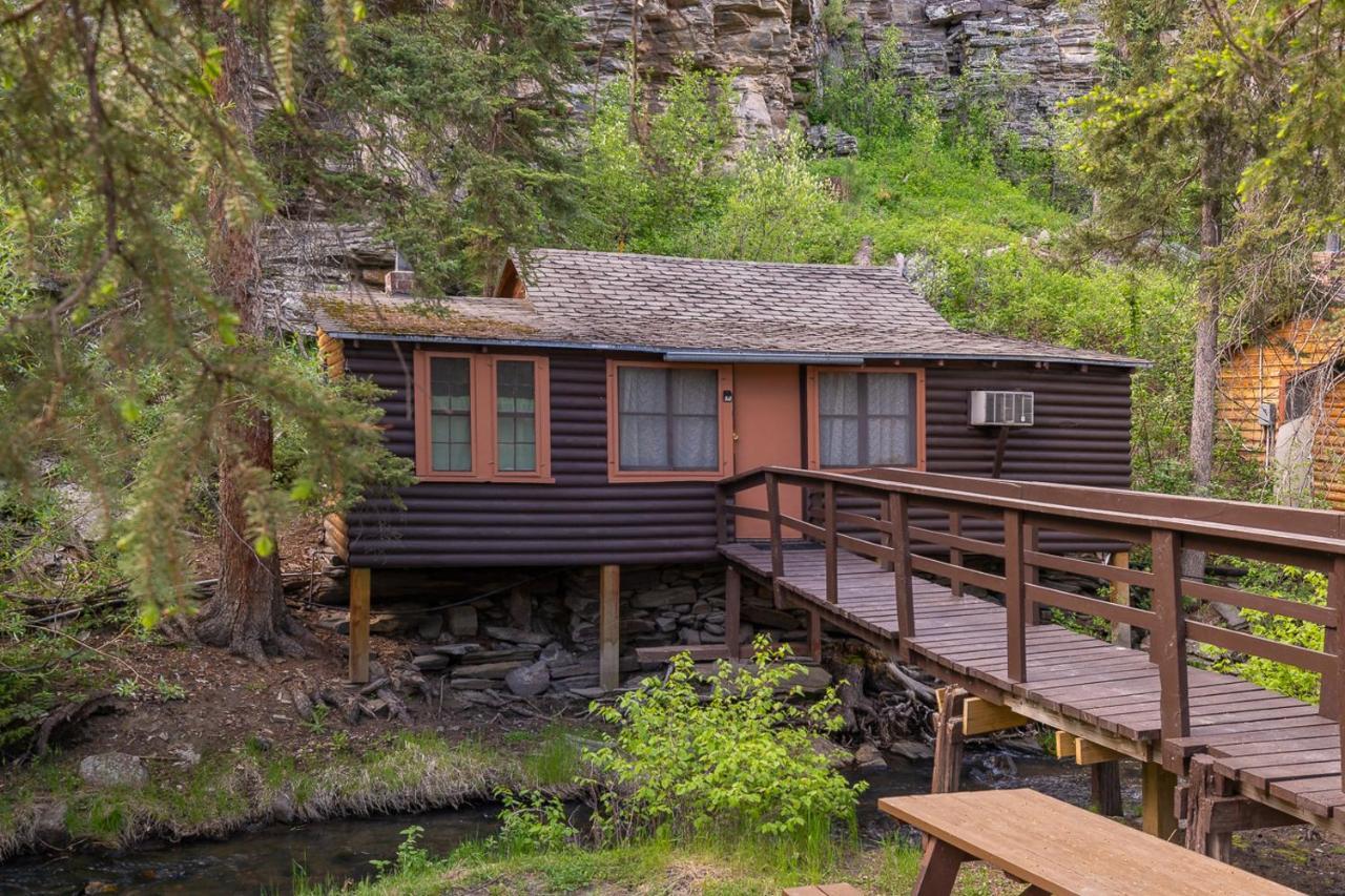 Harney Camp Cabins Hill City Bagian luar foto